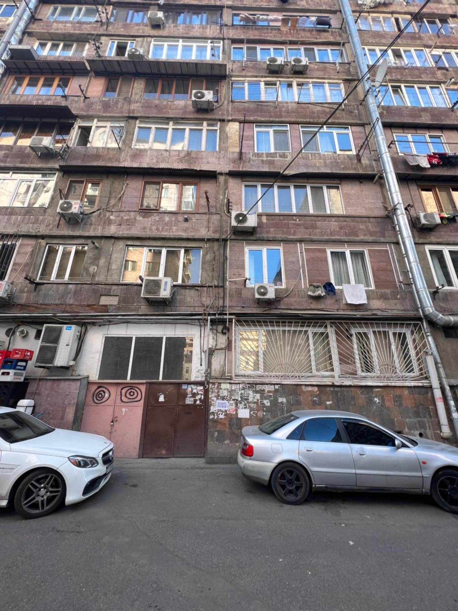 Hotel Pushkiin Ereván Exterior foto